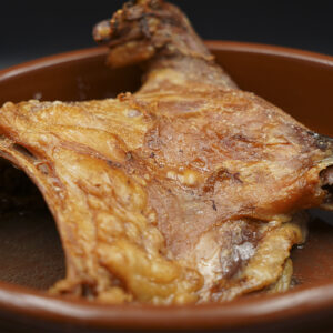 Cuarto de lechal asado. Trashumante Soria.